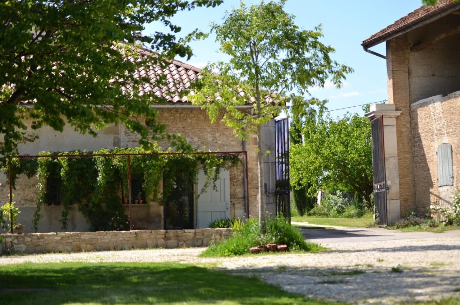 Bed and Breakfast Ferme St Pierre Gite Autonome 2-4 Personnes Chabeuil Exteriér fotografie